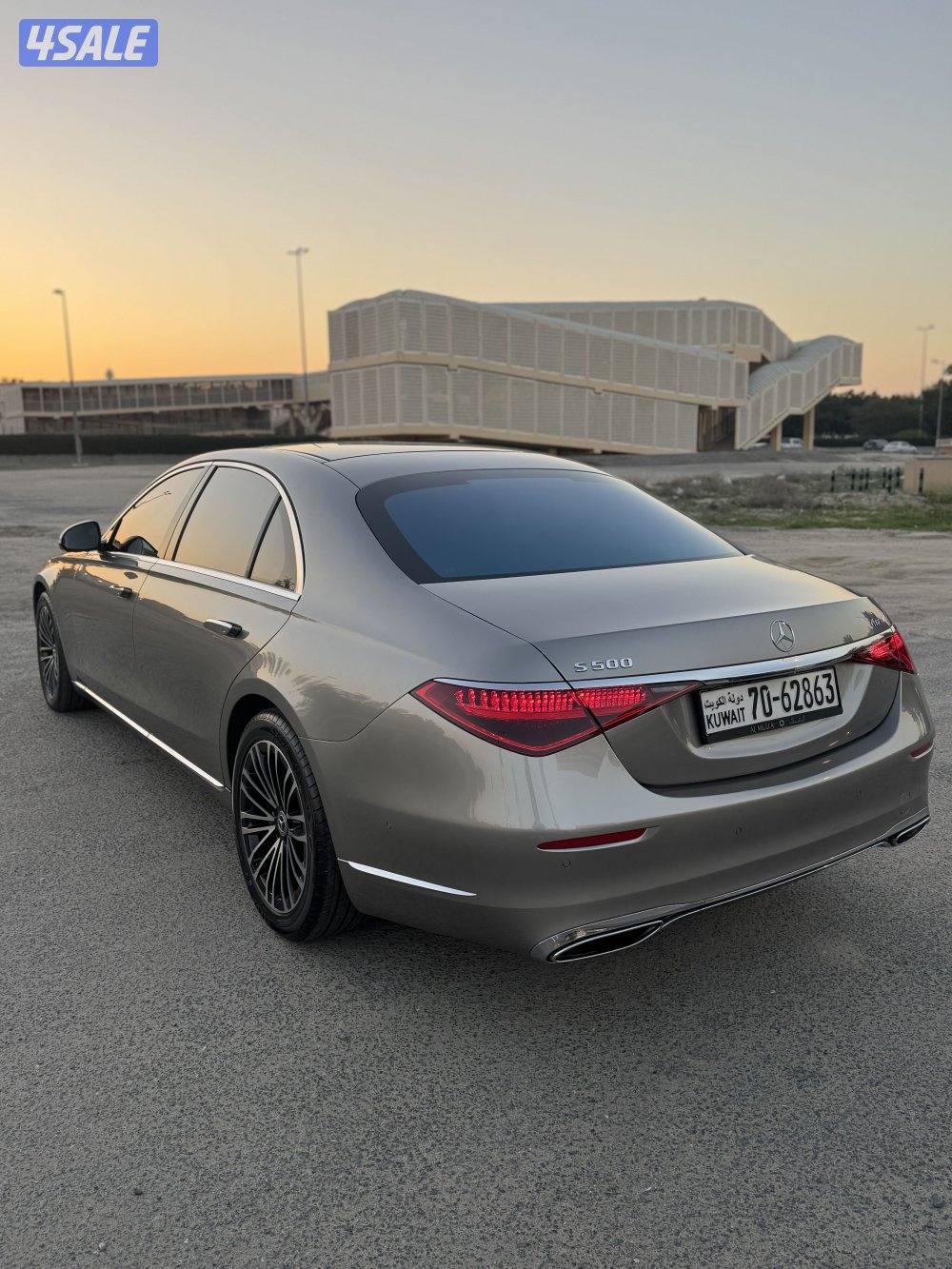 للبيع مرسيدس S 5002