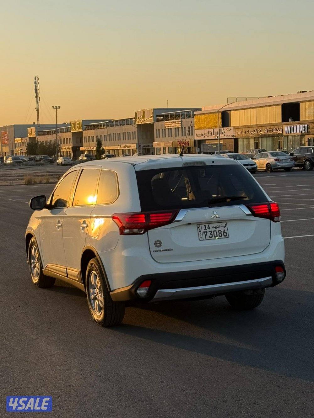 ميتسوبيشي اوتلاندر موديل 2026 ابيض عداد 121 الف بحاله ممتازة1
