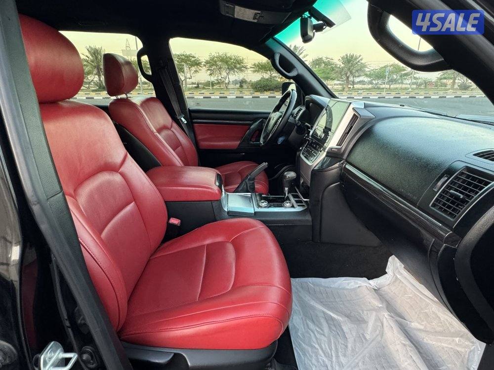 للبيع لاندكروزر موديل 20155