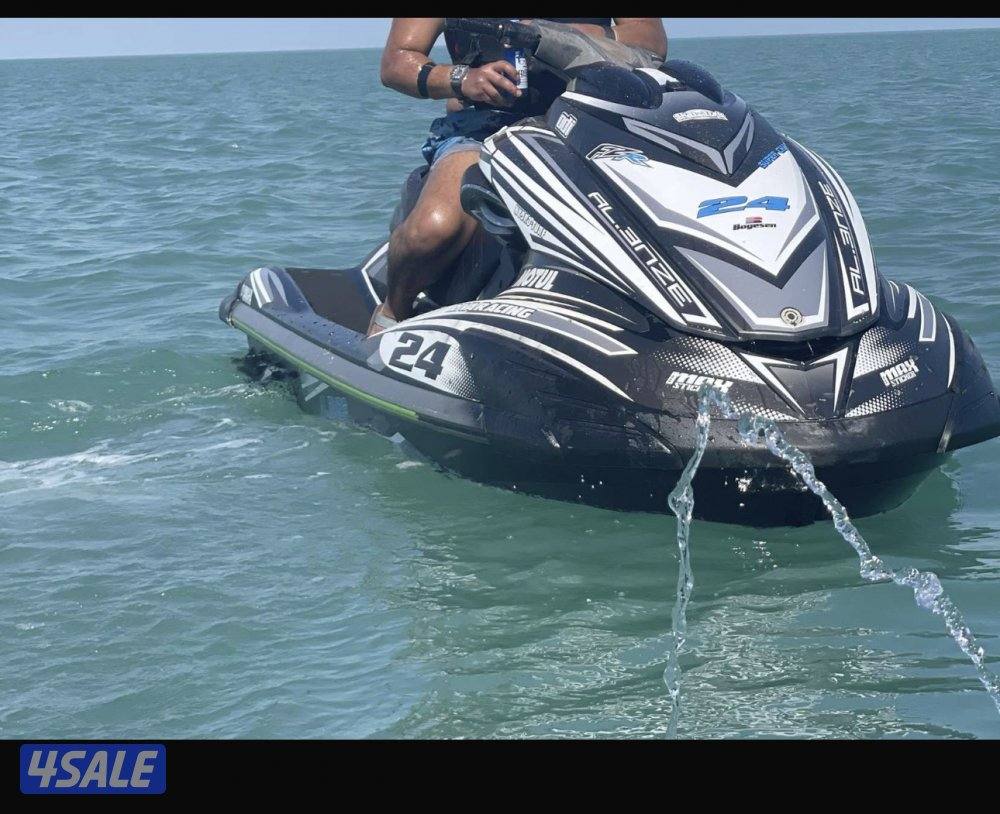 للبيع fzr2011  شرط الفحص عليه كزوز وبروانه وعربانته1