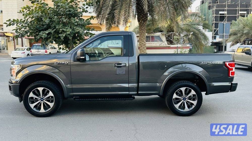 للبيع وانيت فورد F150 موديل 20202