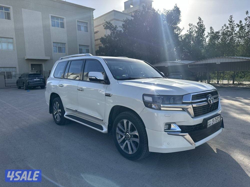 للبيع لاندكروزر 2021 8سلندر GXR تيورنق1