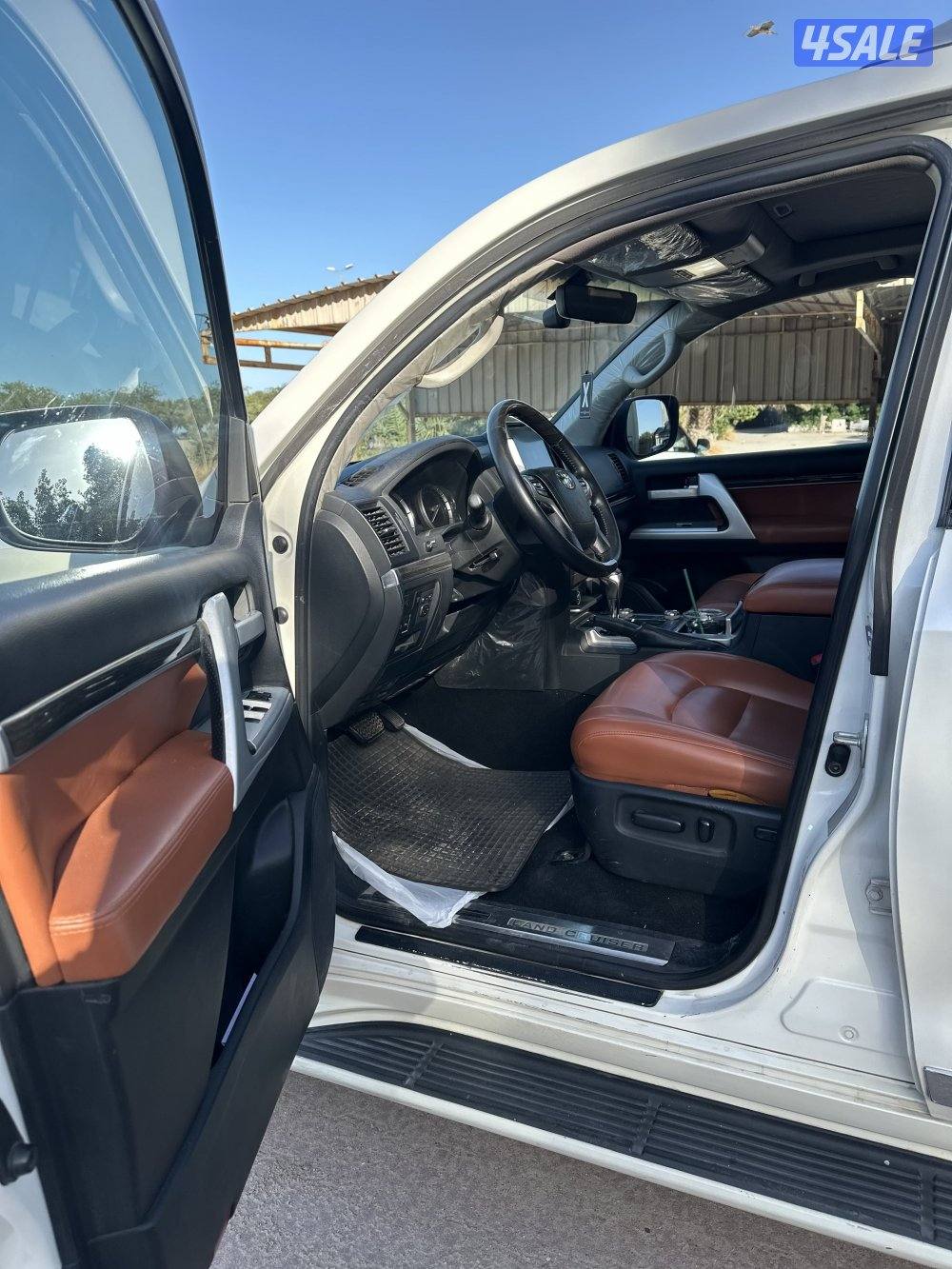 للبيع لاندكروزر 2021 8سلندر GXR تيورنق7