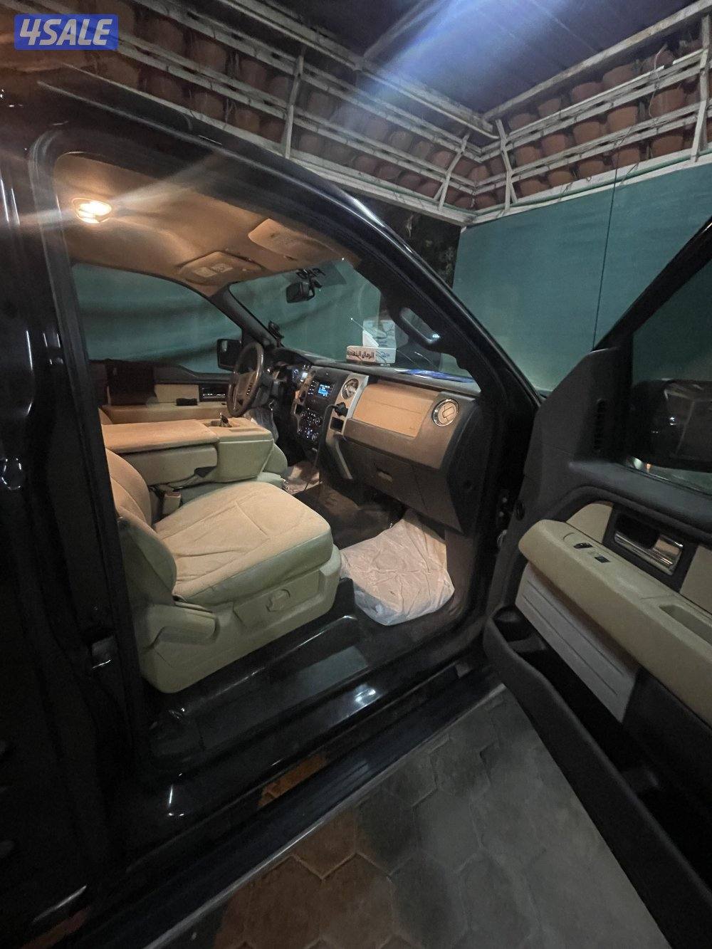 للبيع وانيت فورد 2014 f-1504