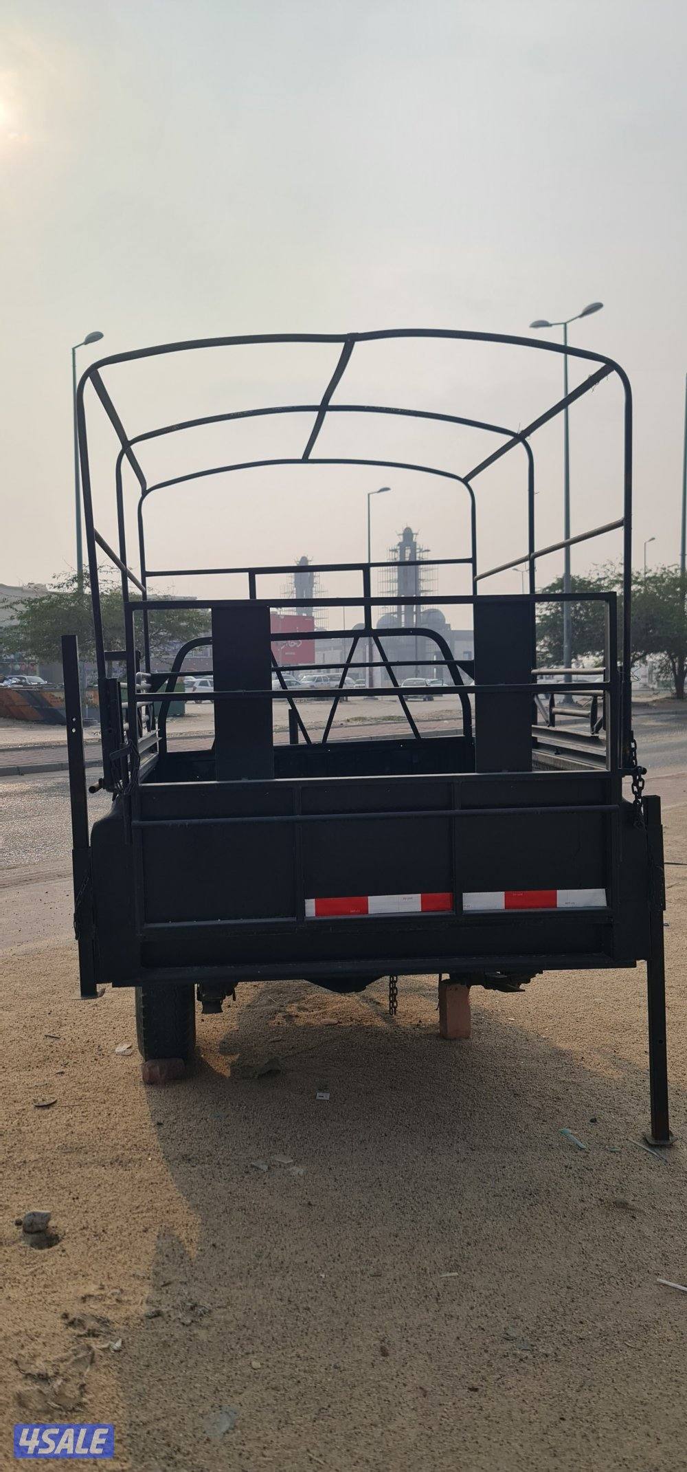 عربانة قلص0