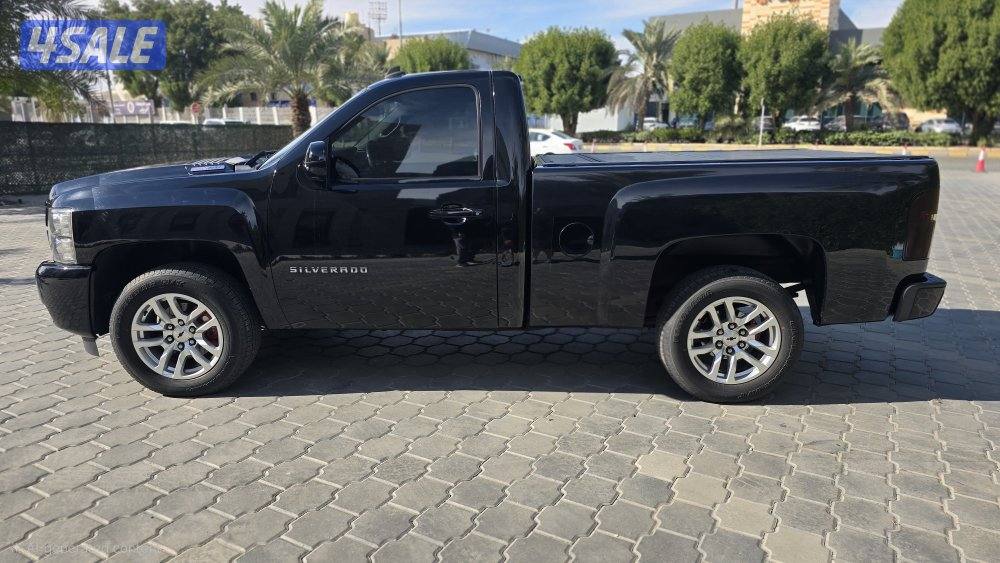 وانيت سلفرادو غماره لون اسود 2013 z71 اعلى فئه (بدون دبل)4