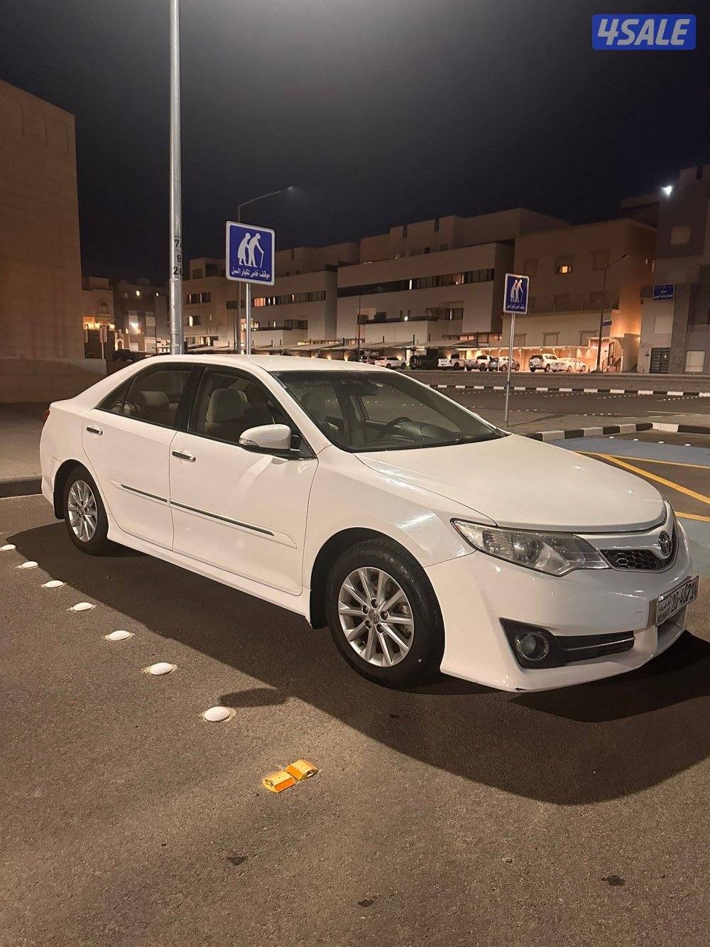 كامري موديل ٢٠١٣3