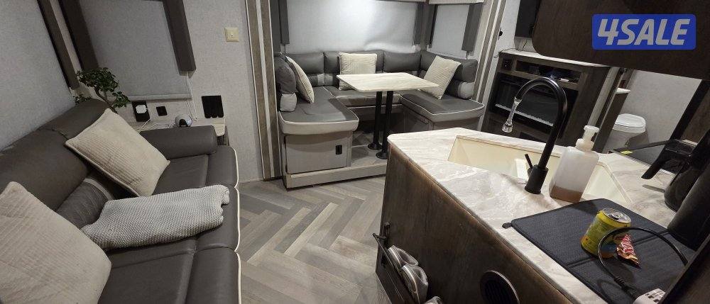 للبيع كرفان امريكي4