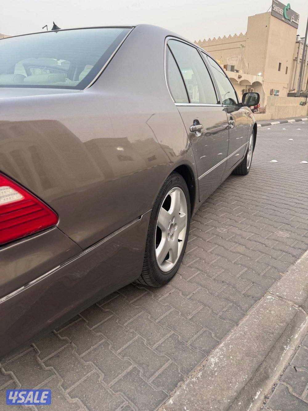 لكزس للبيع1