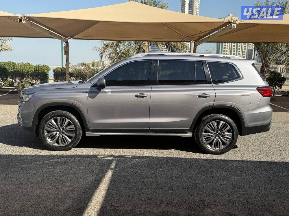 للبيع ام جي 2022 Rx84