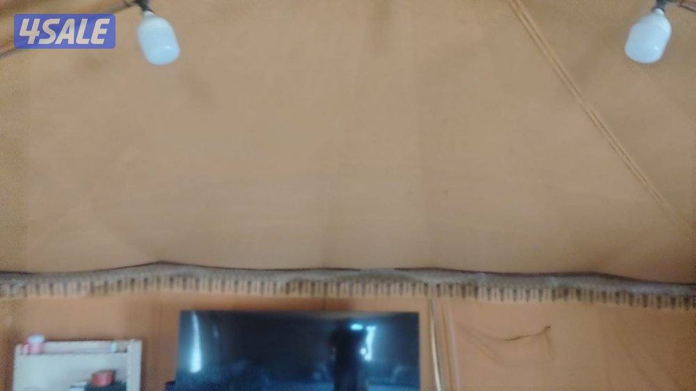 للبيع مخيم مع اغراضه0