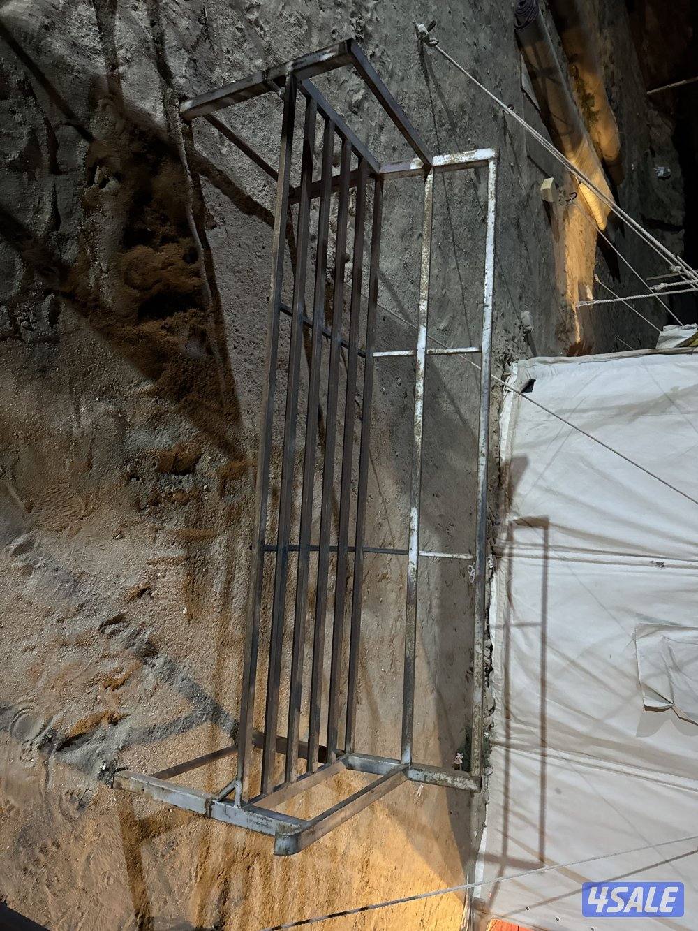 للبيع مخيم مع اغراضه14