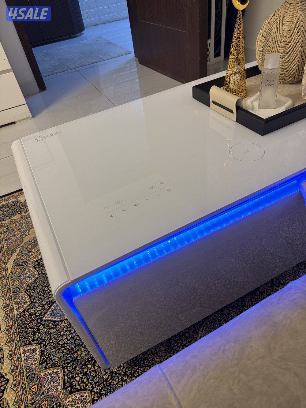 للبيع طاولة ذكيه ١٥٠ غير قابل للمساومه2