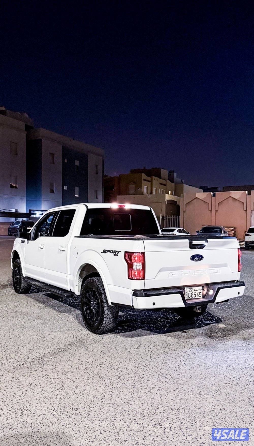 وانيت فورد F-150 موديل 2018 دبل قير صبغ وكاله3