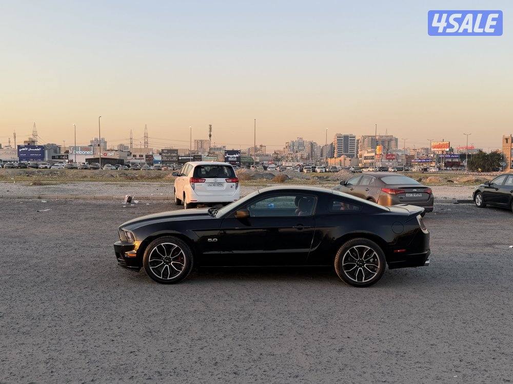 موستنج 2013 قير عادي نظيف جدا6