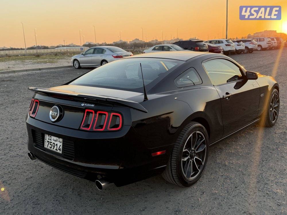 موستنج 2013 قير عادي نظيف جدا9