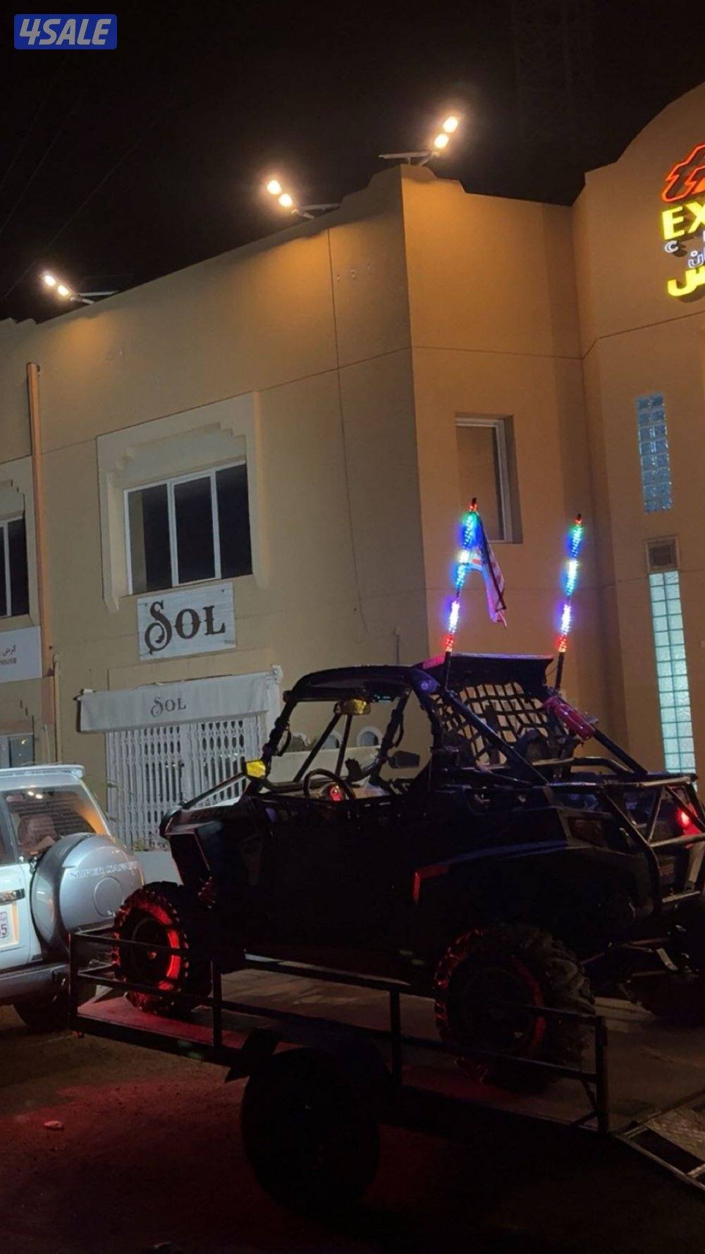 للبيع او للبدل ريزر ٢٠١٢ مكينته ٢٠١٤ عليه شرط الفحص1