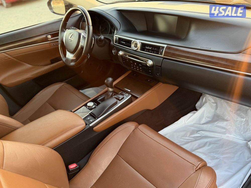 لكزس GS350 نظيف جداً جداً3
