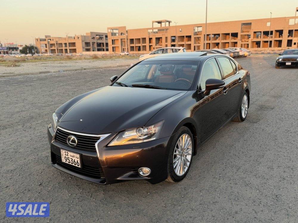 لكزس GS350 نظيف جداً جداً4