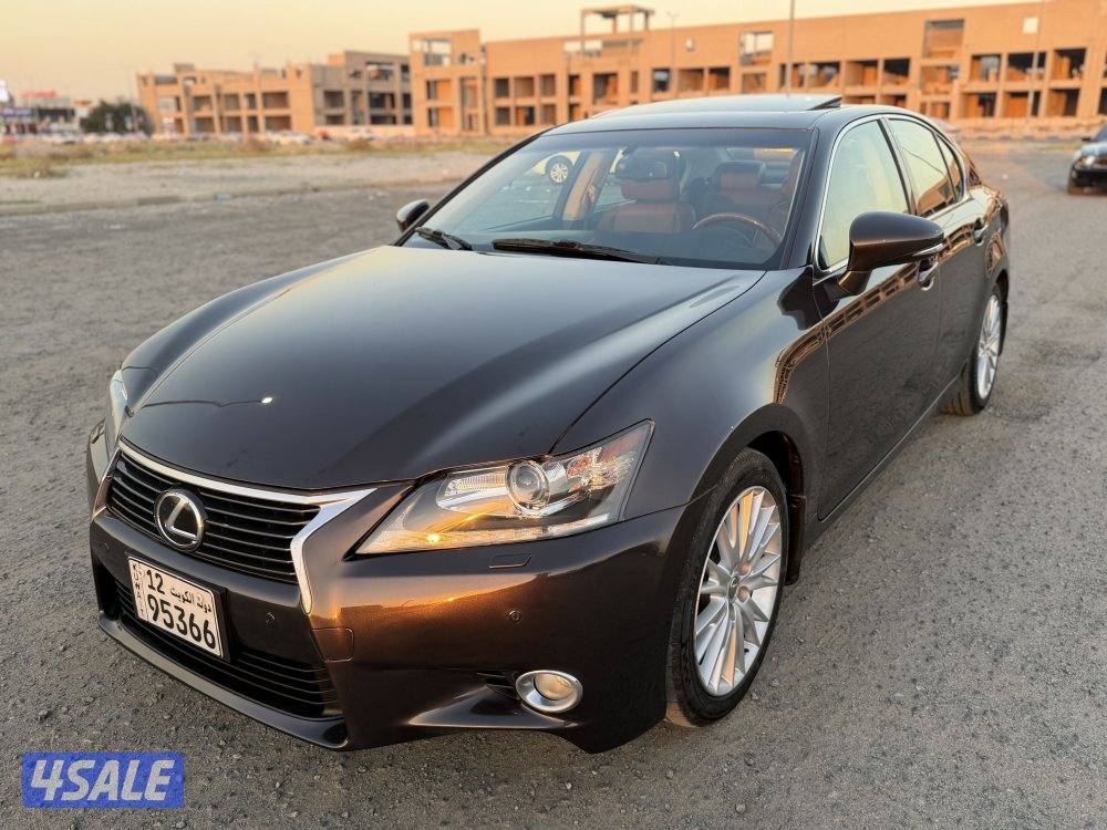 لكزس GS350 نظيف جداً جداً5