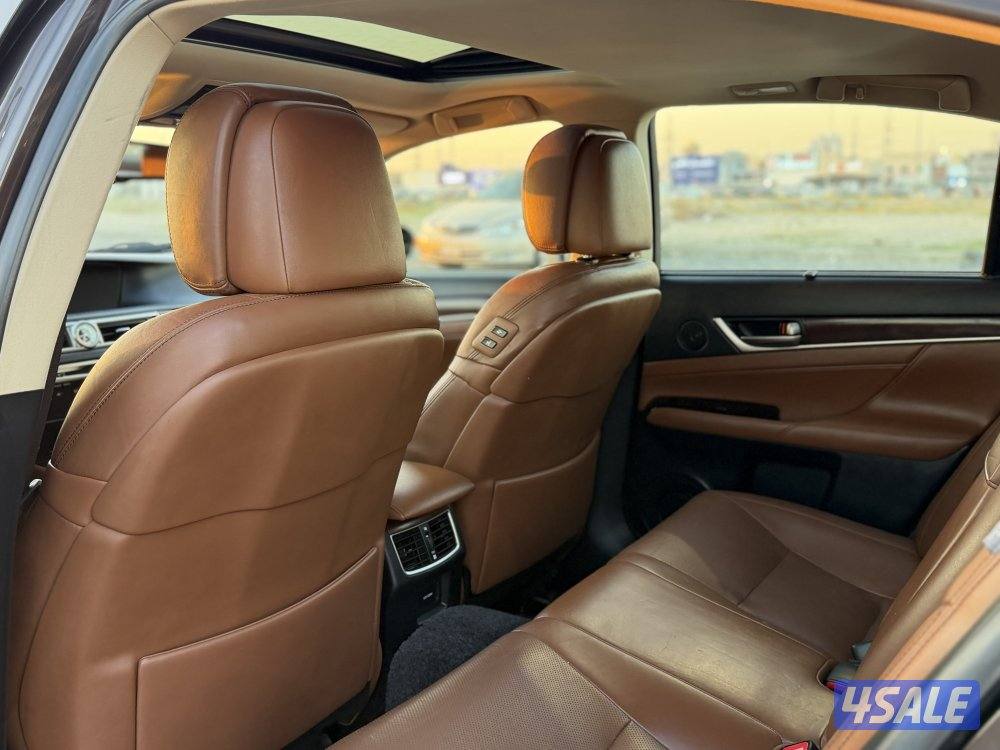 لكزس GS350 نظيف جداً جداً9