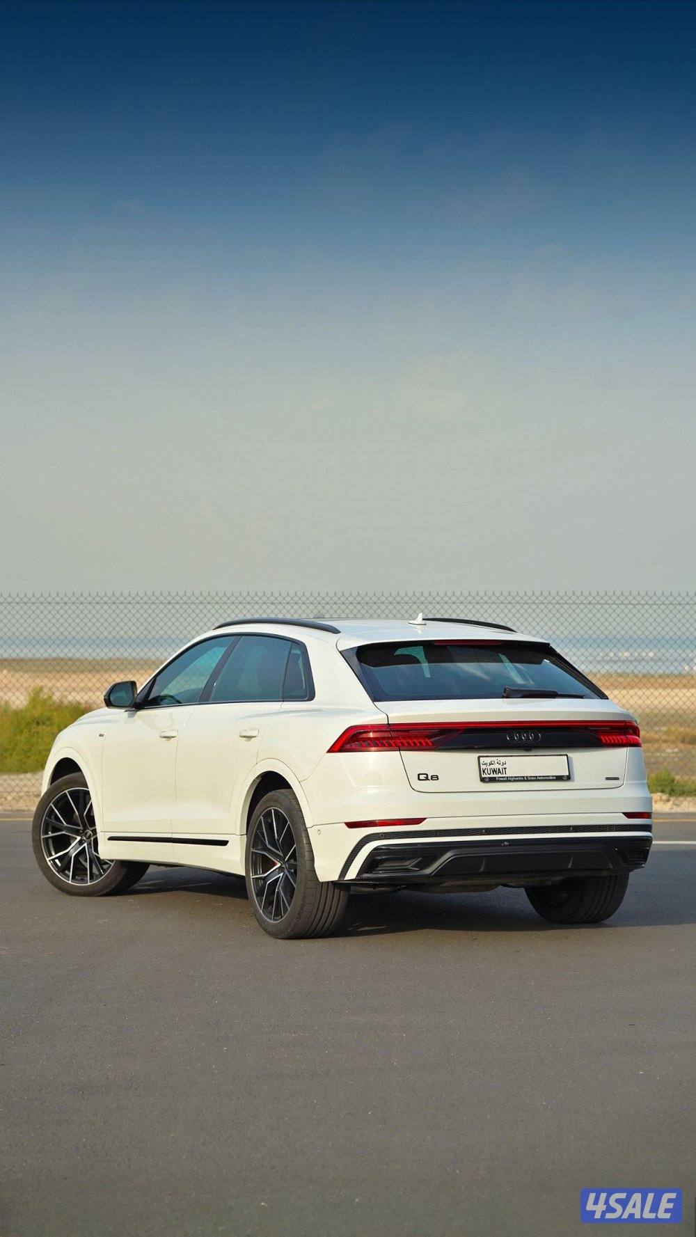 أودي Q8 2023 Sline4