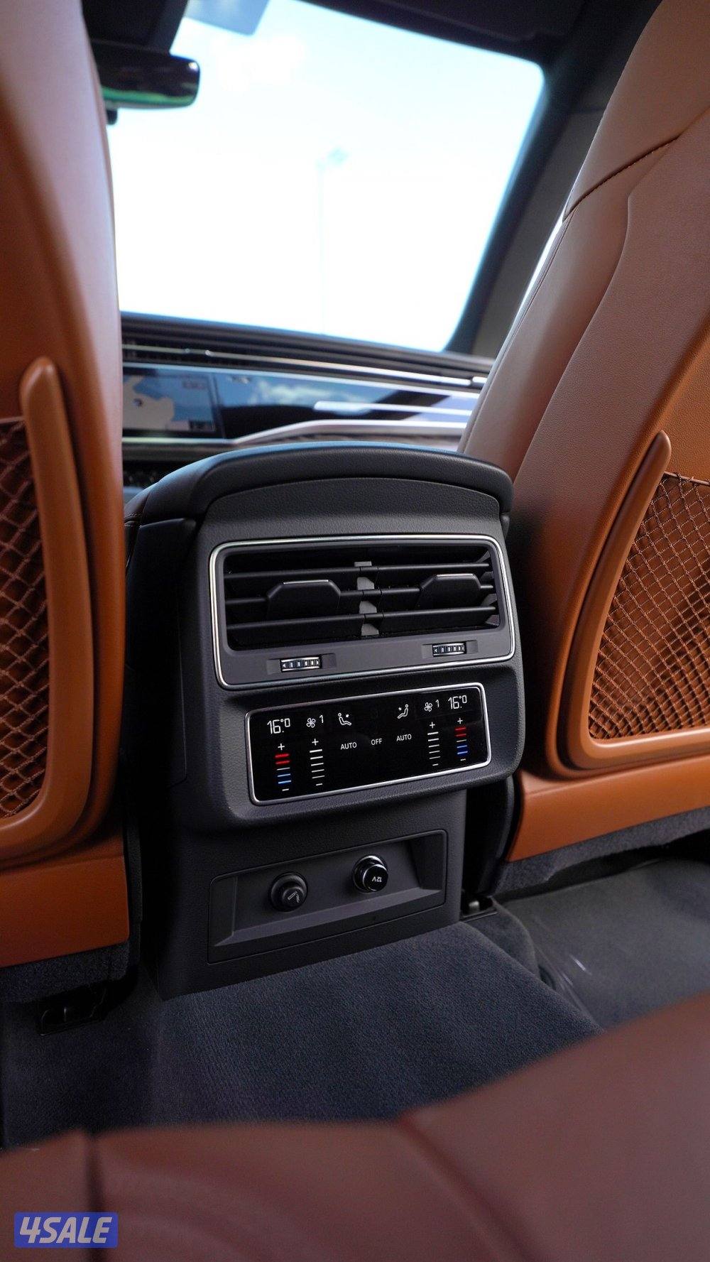 أودي Q8 2023 Sline13