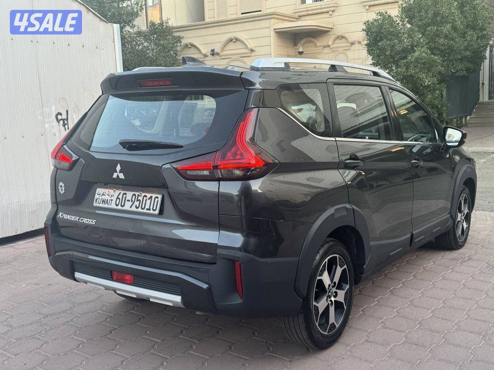 ميتسوبيشي إكسباندر كروس 20243
