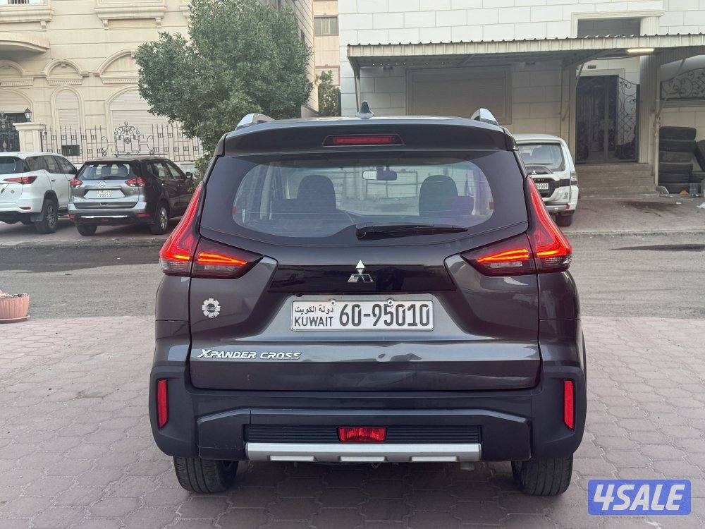 ميتسوبيشي إكسباندر كروس 20246