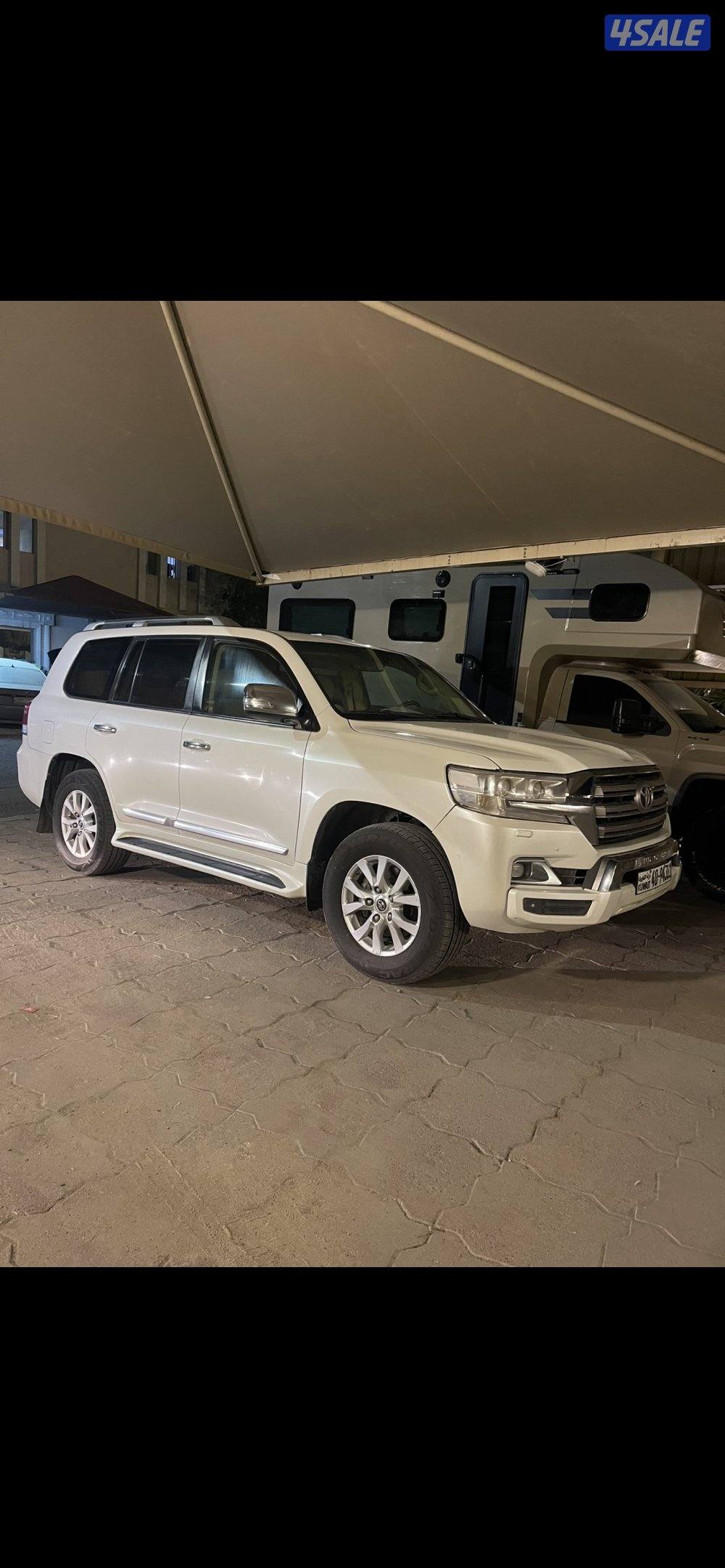 جكسار ٢٠١٧ ممشاه ٤٢٥ الف صبغ الوكاله ماعدا ٣ قطع0