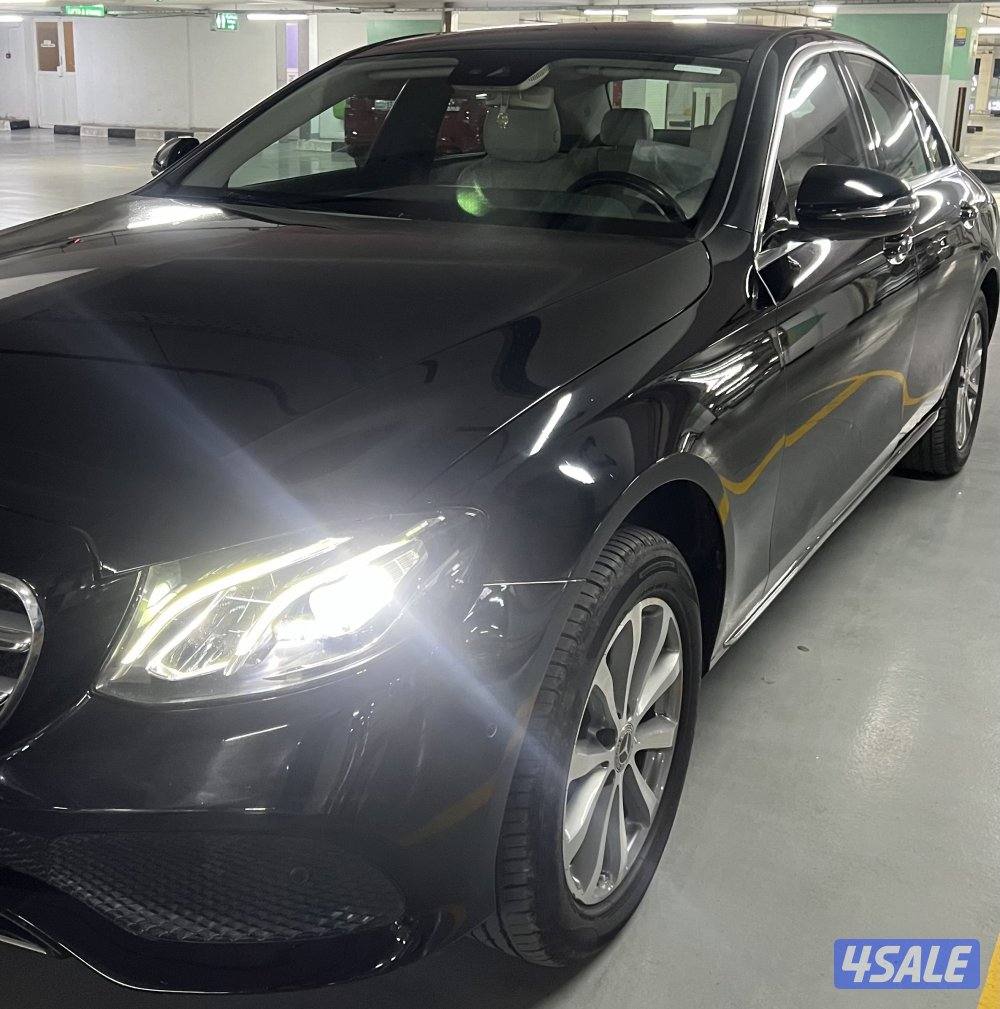 للبيع مرسيدس E2002