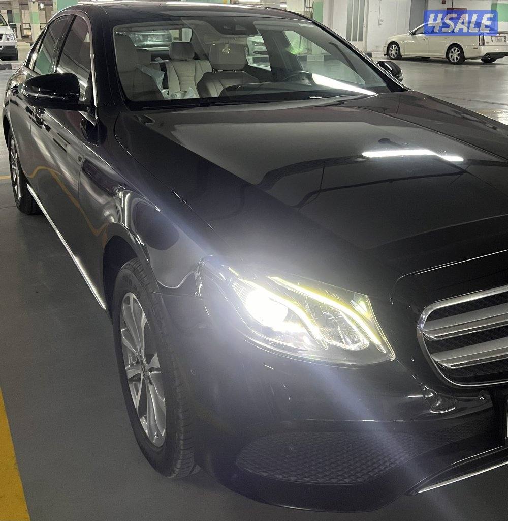 للبيع مرسيدس E2003