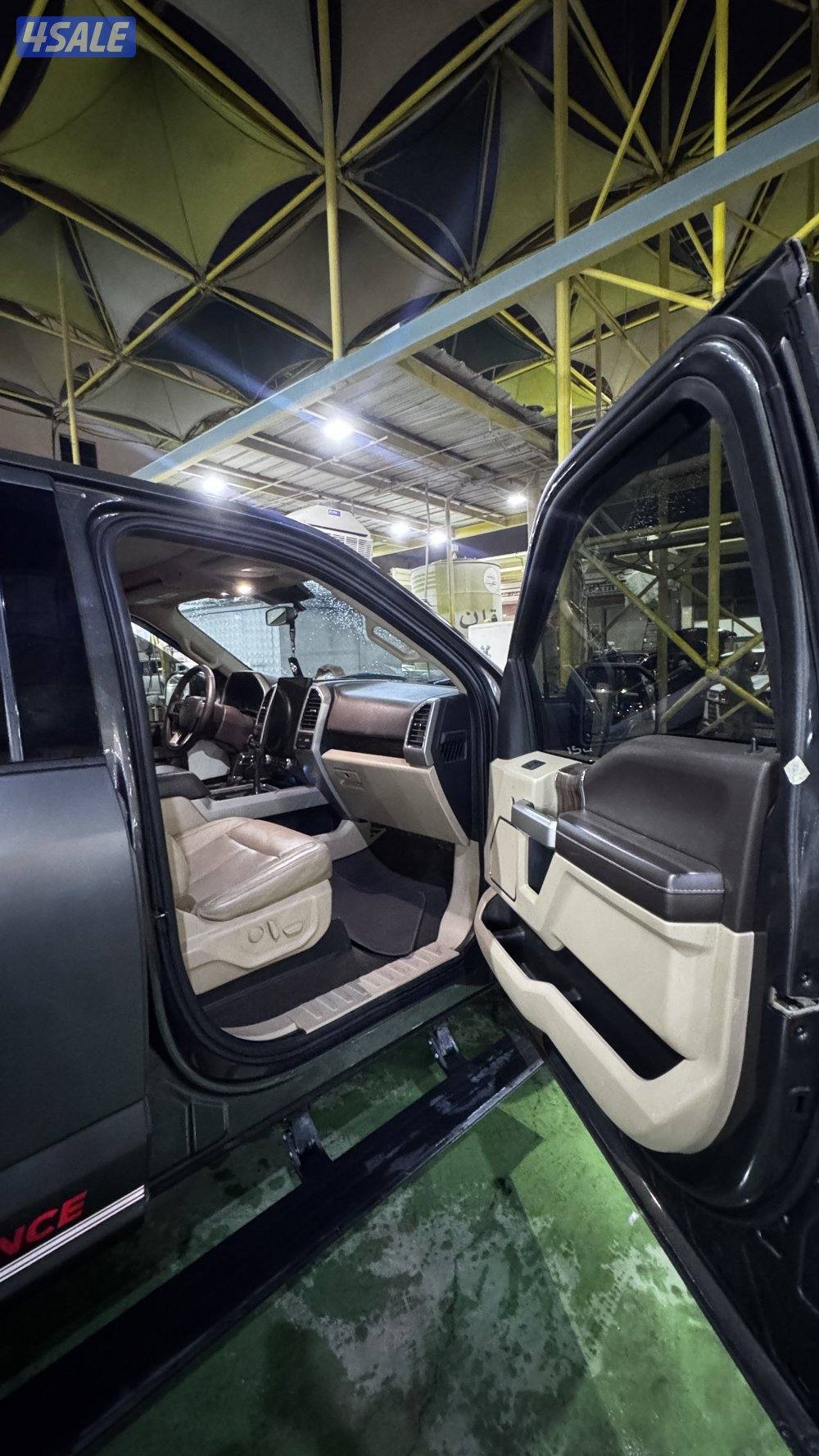 فورد F150 لاريت مكينة 5.0 القير عشرة غيار1