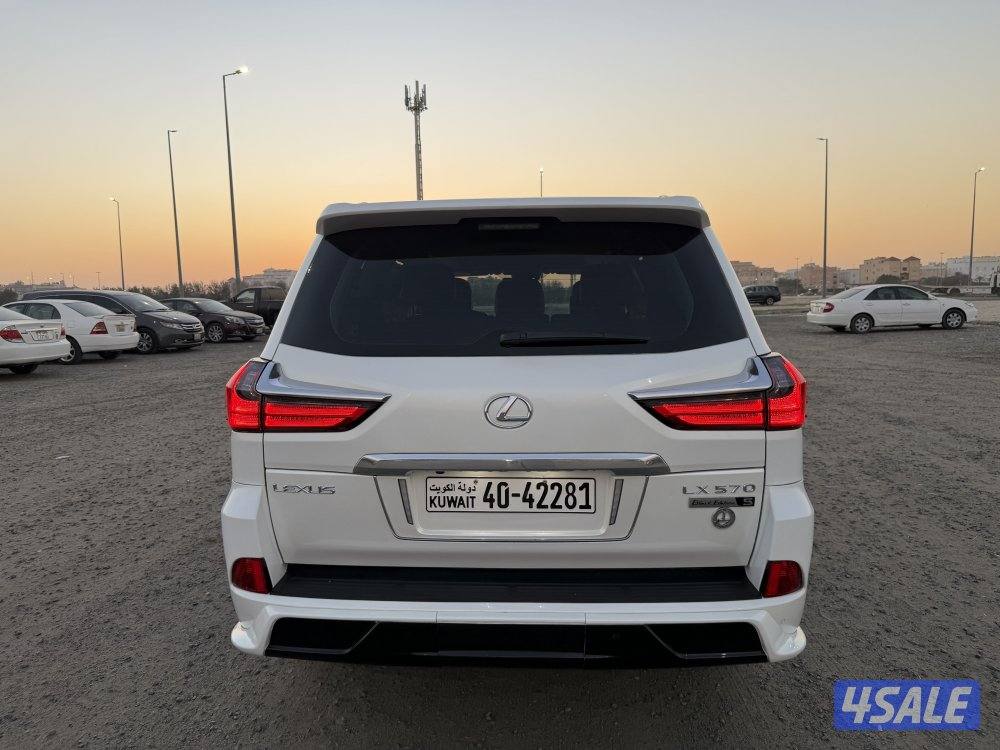 جيب لكزس سبورت 20182