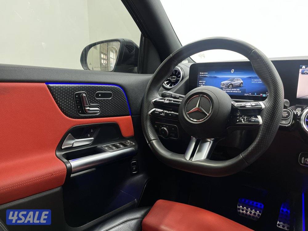 MERCEDES GLA200 Mercedes MERCEDES GLA200 202412