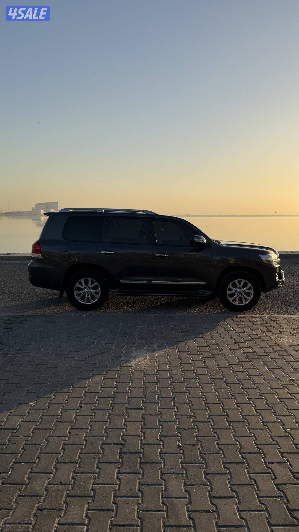 لاندكروزر V6 20190