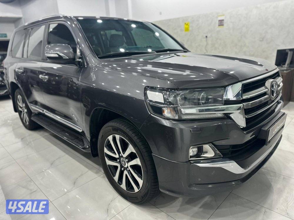 لاندكروزر جراند تورينق موديل ٢٠١٩ وارد الوكاله ماشي ٢٣٠ ألف كم1