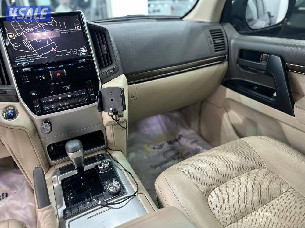 لاندكروزر جراند تورينق موديل ٢٠١٩ وارد الوكاله ماشي ٢٣٠ ألف كم7