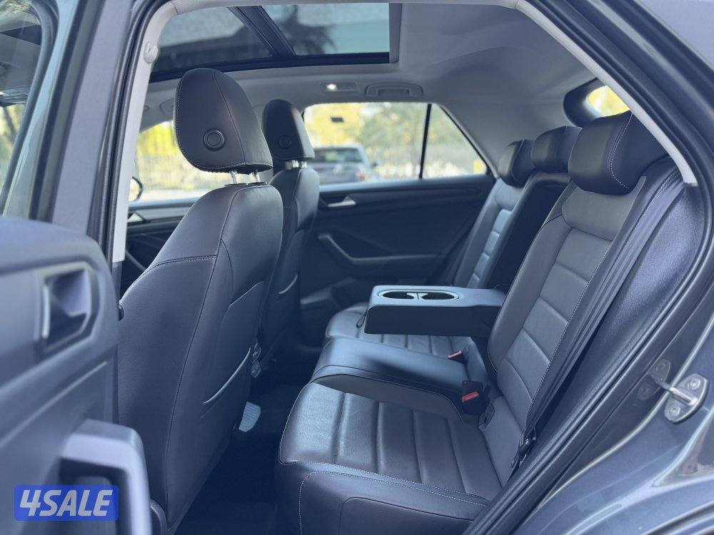 فولكس واجن تي ورك 2024 عداد 43 الدرجة الأولى وكالةً بهبهاني12