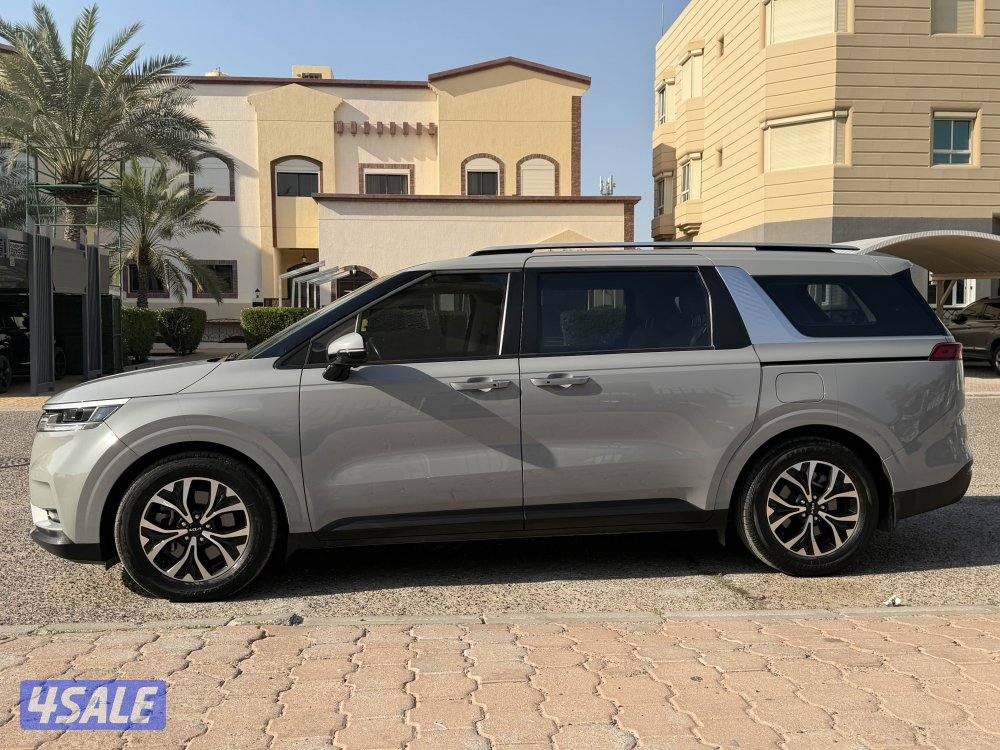 للبيع كيا كرنفال 2023 صبغ الوكالة7