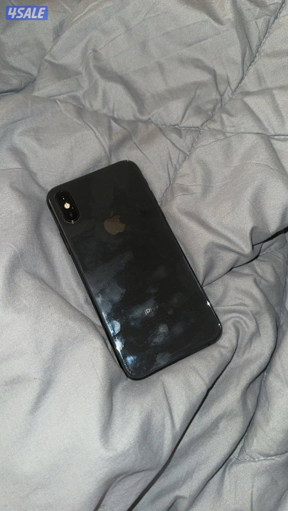 iPhone XS 256gb used great condition1