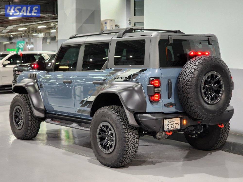 Ford Bronco Raptor1