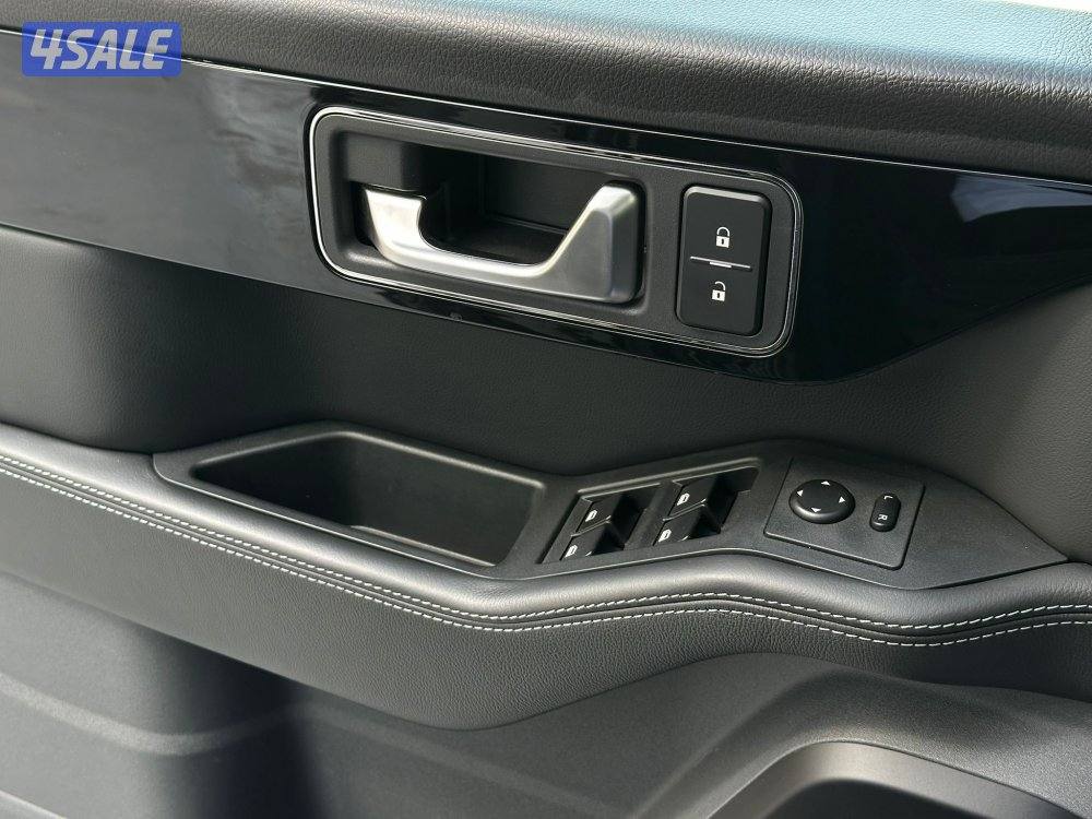 قريناديرINEOS موديل2023 عداد56الف وارد قطر سيرفس منتظم12