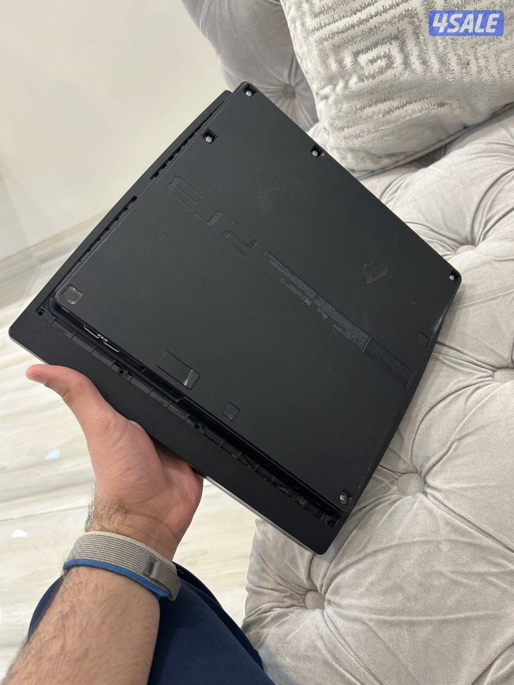 سون 3 جاهز بس البيع من غير شي بس جهاز1