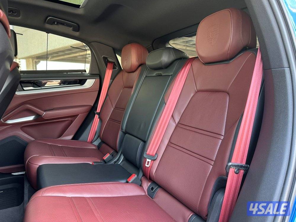 بورشه كايينCOUPEموديل2024 عداد13الف وارد بهبهاني سيرفس منتظم9