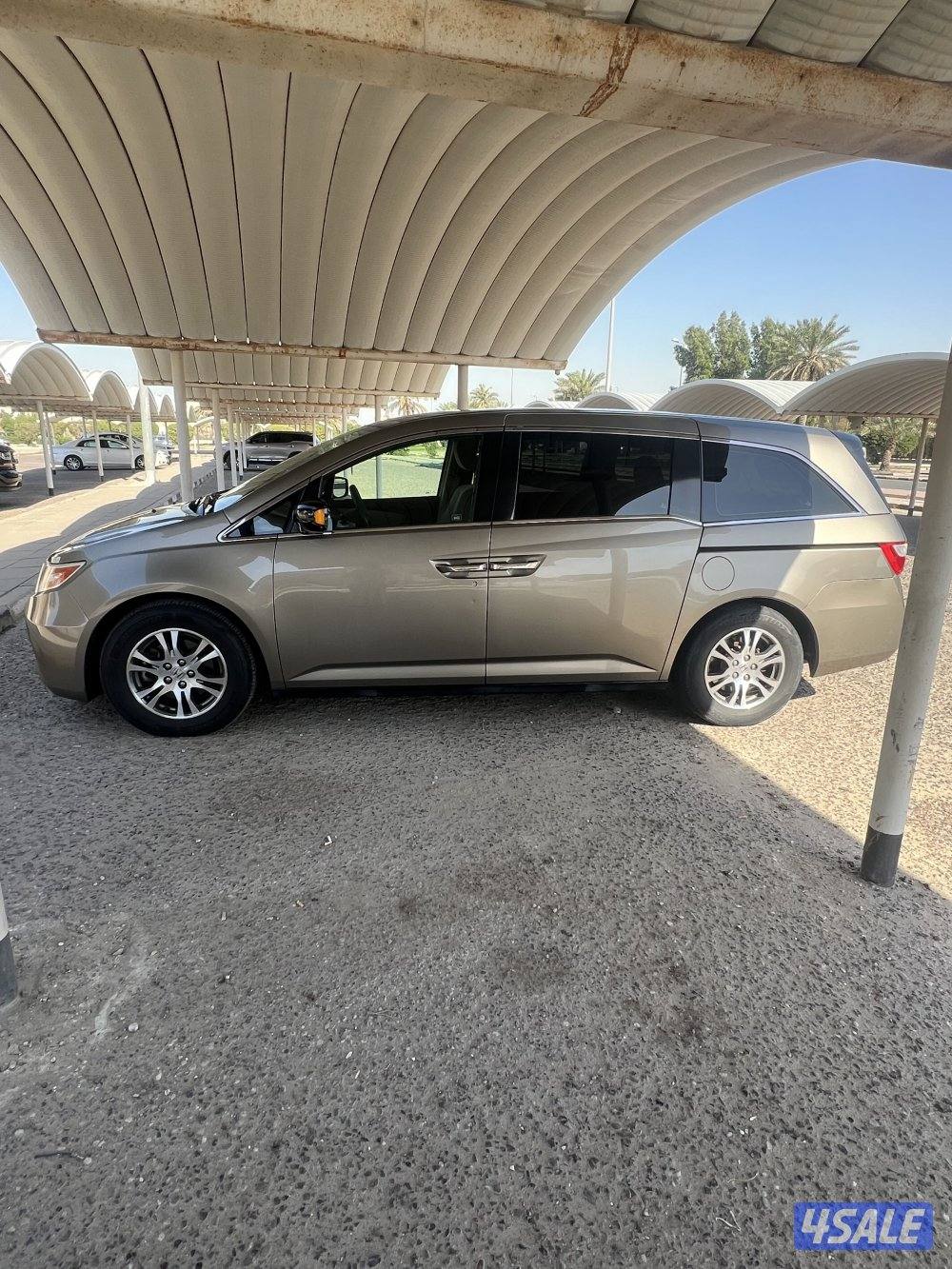 للبيع هوندا اوديسي 20129