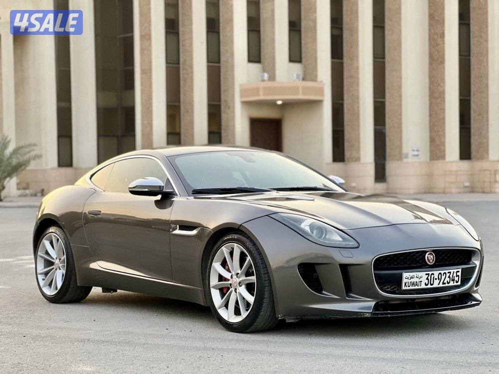 عداد ٩٠ الف بحالة ممتازه داخلية احمر موديل ٢٠١٦2