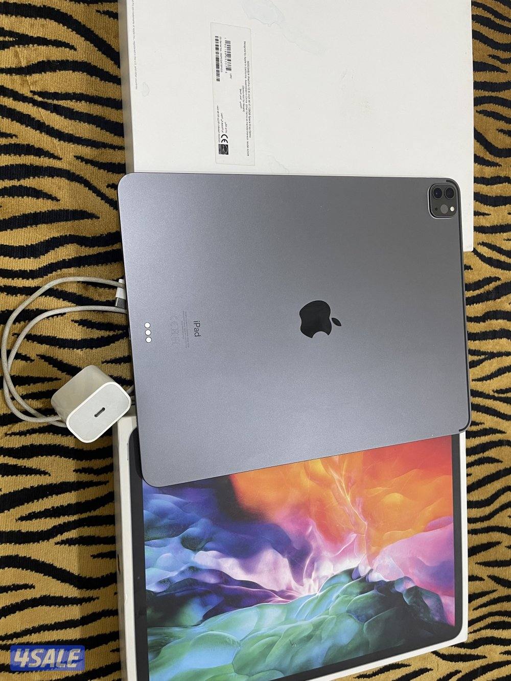 ايباد ابل برو 12.9 انش 128 قيقا الجيل الرابع نظيف جدا مع الاغراض كامله3