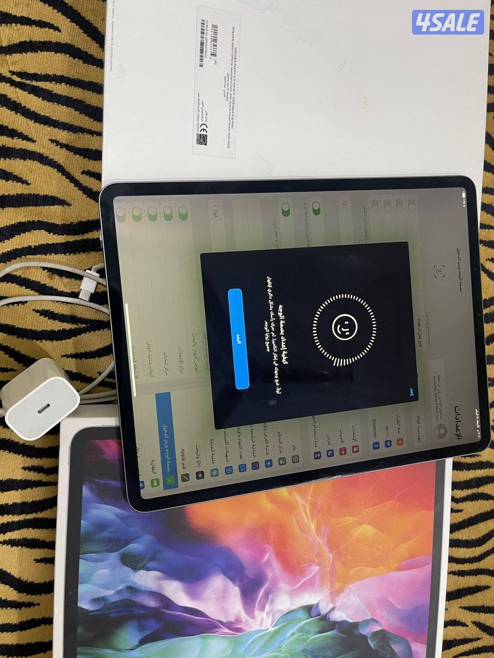 ايباد ابل برو 12.9 انش 128 قيقا الجيل الرابع نظيف جدا مع الاغراض كامله6