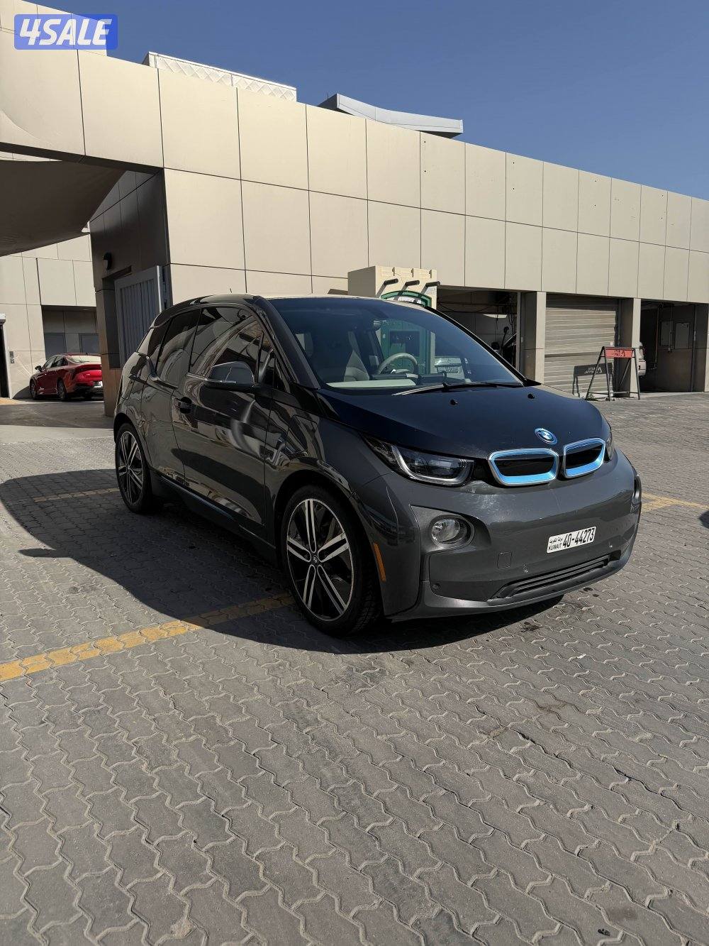 Bmw i3 هايبرد0